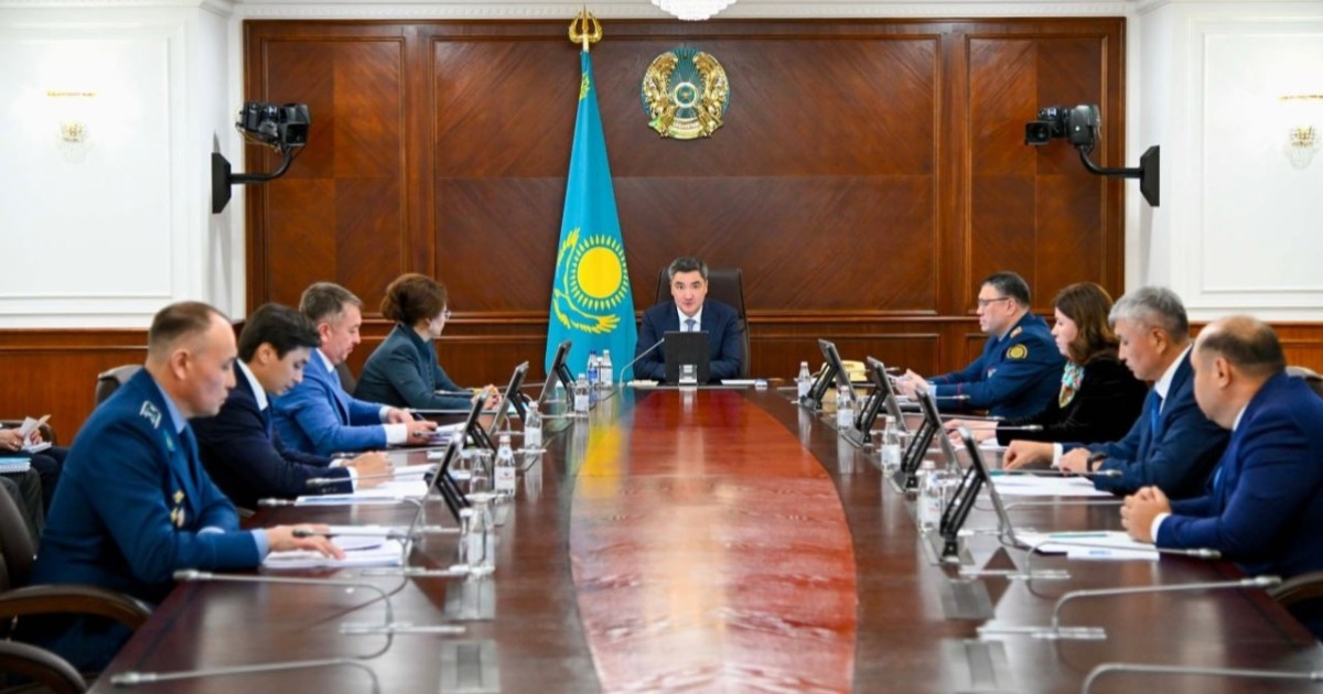 Премьер-министр Олжас Бектенов есірткі қылмысына қарсы штаб отырысын өткізді