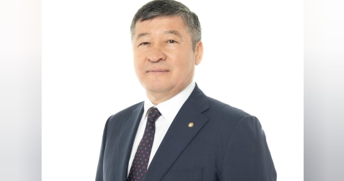 Дәулет Тұрлыханов: Мемлекеттік рәміздерді ұлықтау – әр азаматтың қасиетті парызы