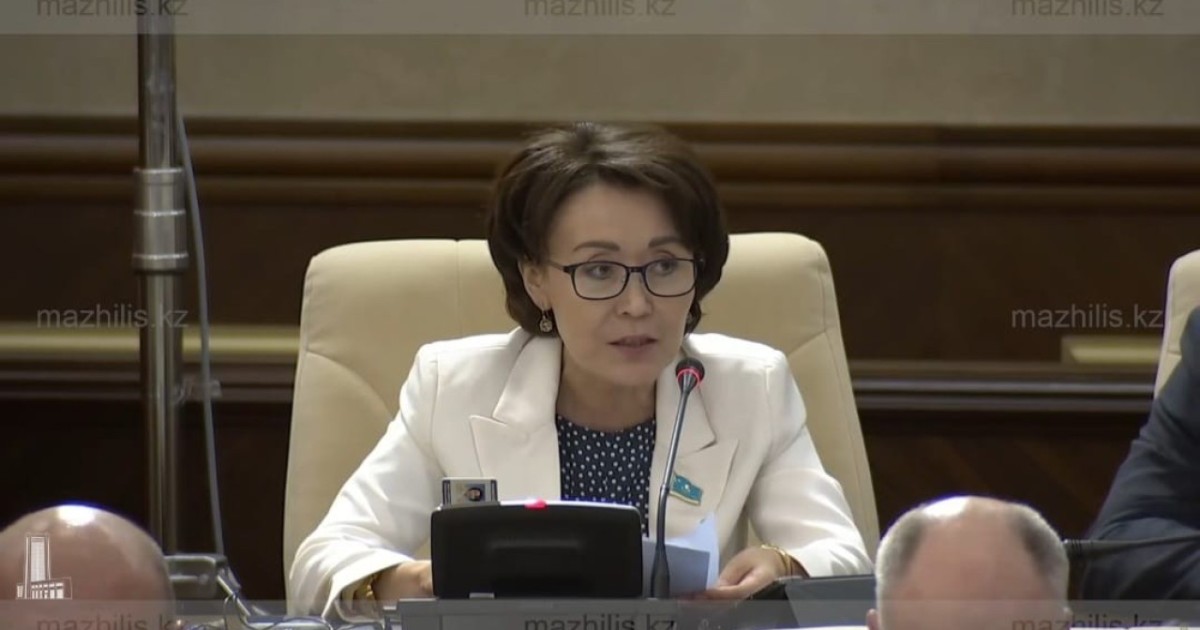 Ата заң азаматтардың күнделікті өмірімен тығыз байланысуы керек – депутат