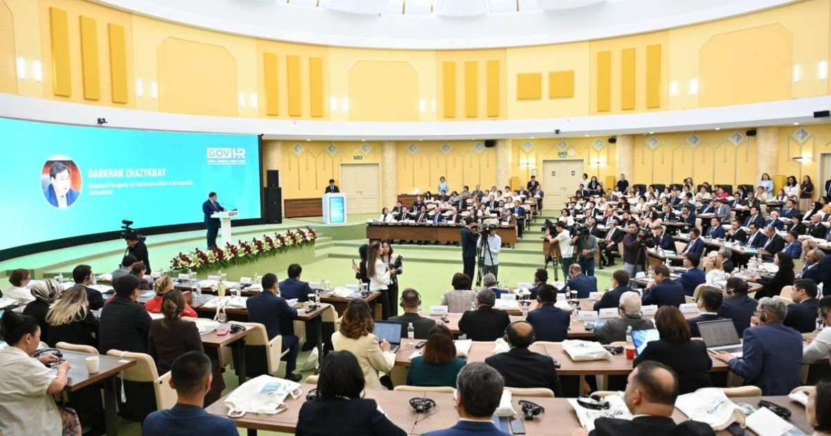 Цифрландыру мен жасанды интеллект дәуірінде HR трансформациясы қалай өтеді