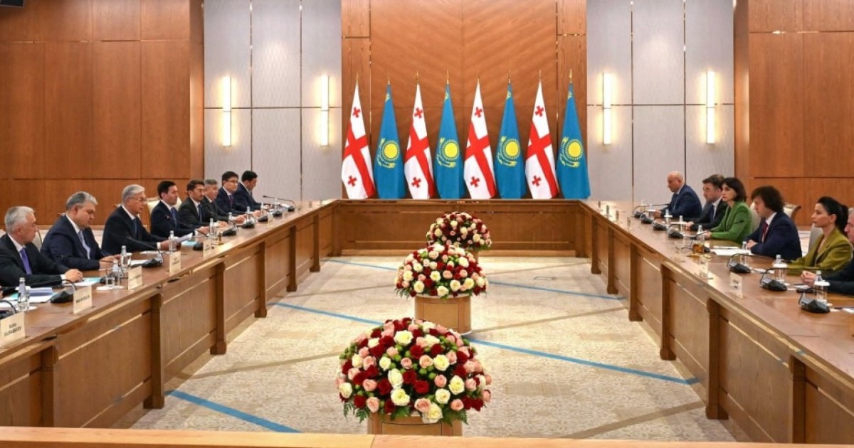 Қасым-Жомарт Тоқаев пен Ираклий Кобахидзе келіссөз жүргізді