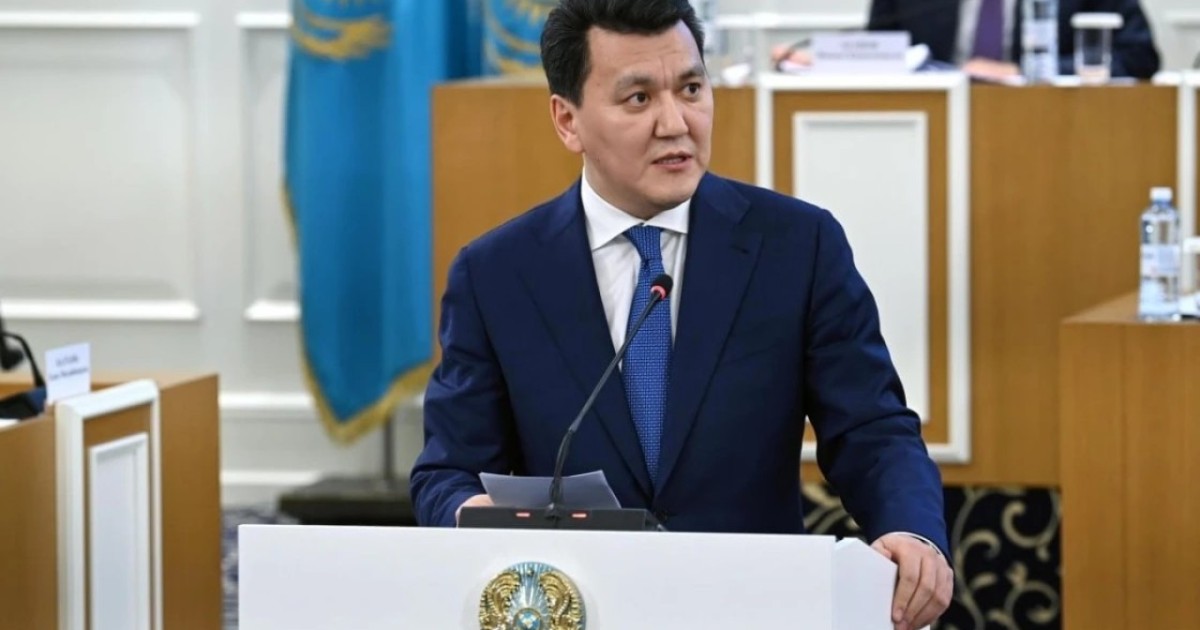 Ерлан Қарин: Жаңа Конституцияны іске асыруға байланысты ауқымды жұмыстар күтіп тұр