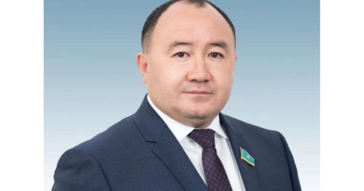 Амангелді Есбай: Жаңа Конституция – Әділетті Қазақстанның берік іргетасы