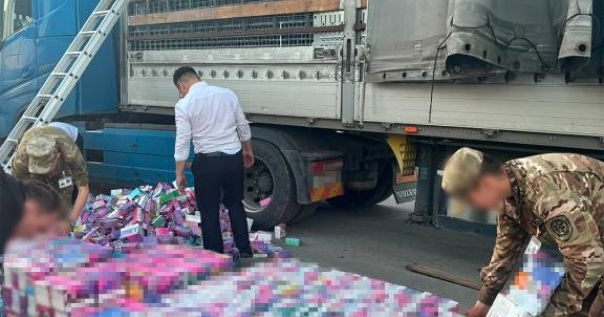 Қостанай облысында құны жарты миллиард теңгеге жуық вейп тәркіленді