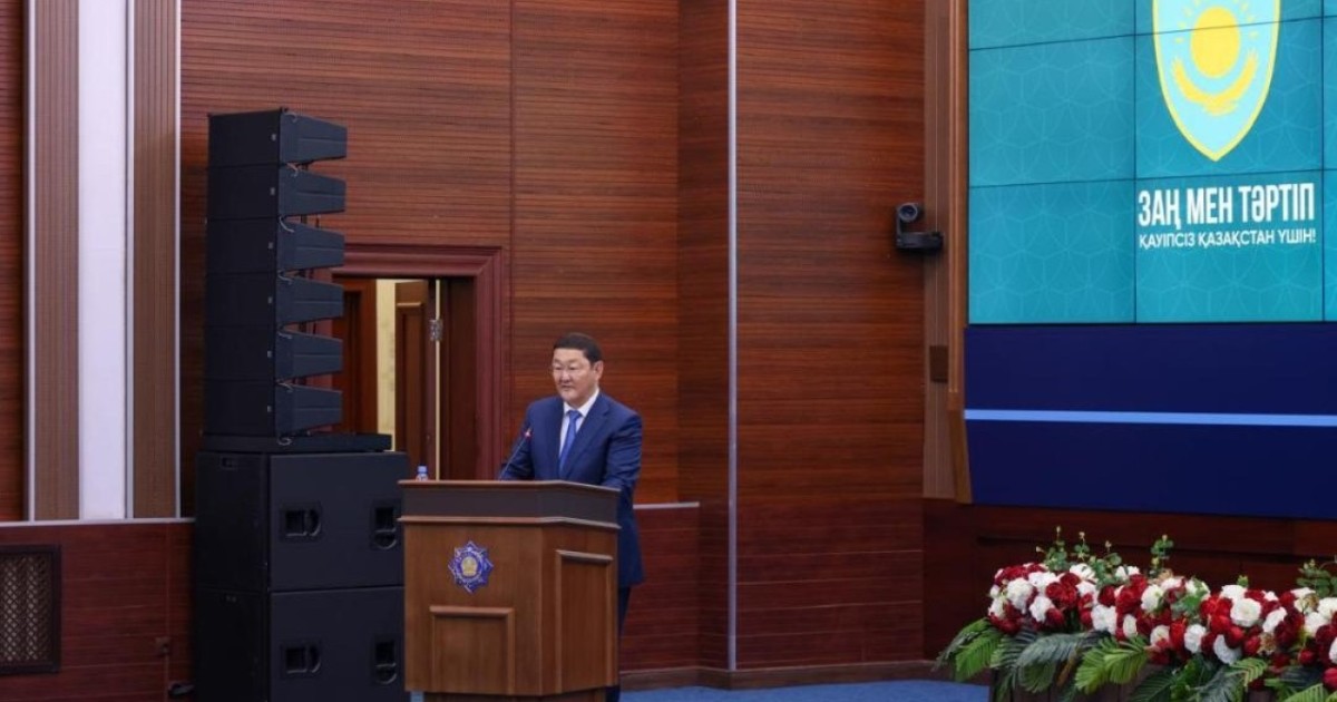 Берік Асылов прокуратура ардагерлерімен «Заң мен Тәртіп» қағидатын іске асыру мәселесін талқылады