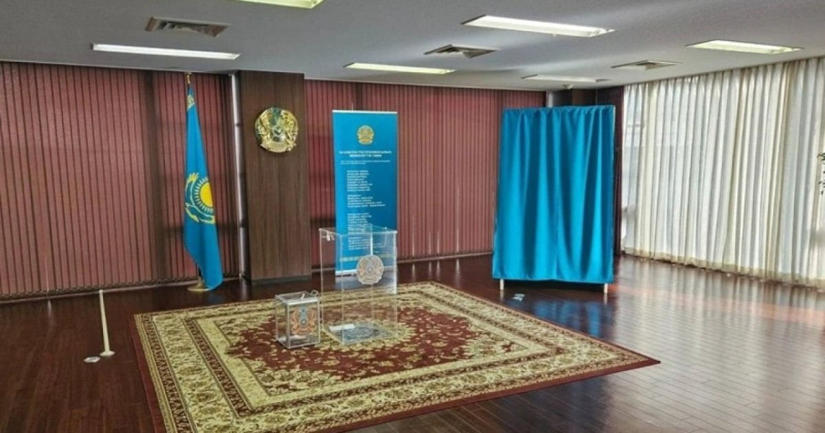 Оңтүстік Корея мен Жапонияда Құрылтай сайлауына арналған учаскелер ашылды