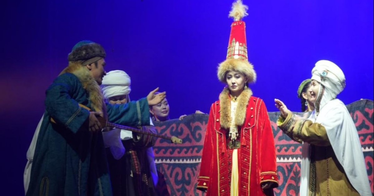 Қалибек Қуанышбаев театры жаңа маусымын «Қарагөз» трагедиясымен ашты