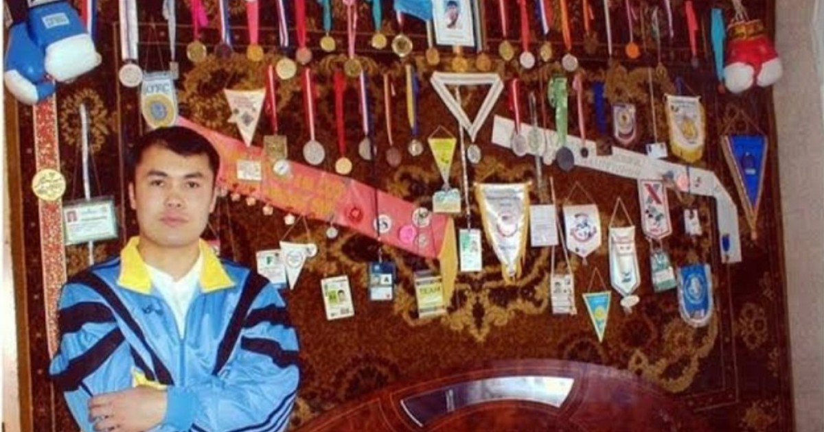 Қазақстан боксына тұңғыш Азия ойындарының алтын жүлдесін сыйлаған Нұржан Сманов