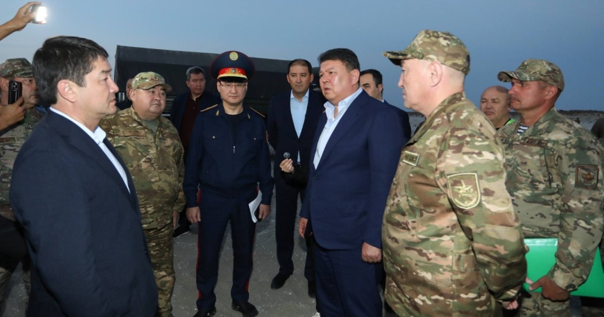 Маңғыстауда 12 әскери қызметші қаза тапты: іздестіру жұмыстары тәулік бойы жүргізілуде