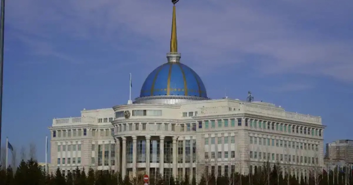 Мемлекет басшысы Түрікменстан басшыларын Тәуелсіздік күнімен құттықтады