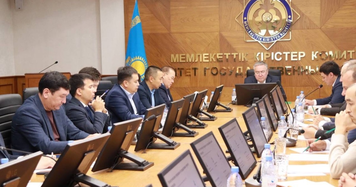 Елімізде халықаралық автотасымалдарды жеделдету шаралары талқылады