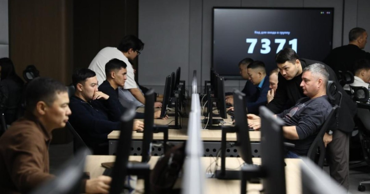 Қазақстандық әскерилер жасанды интеллект бойынша оқудан өтеді