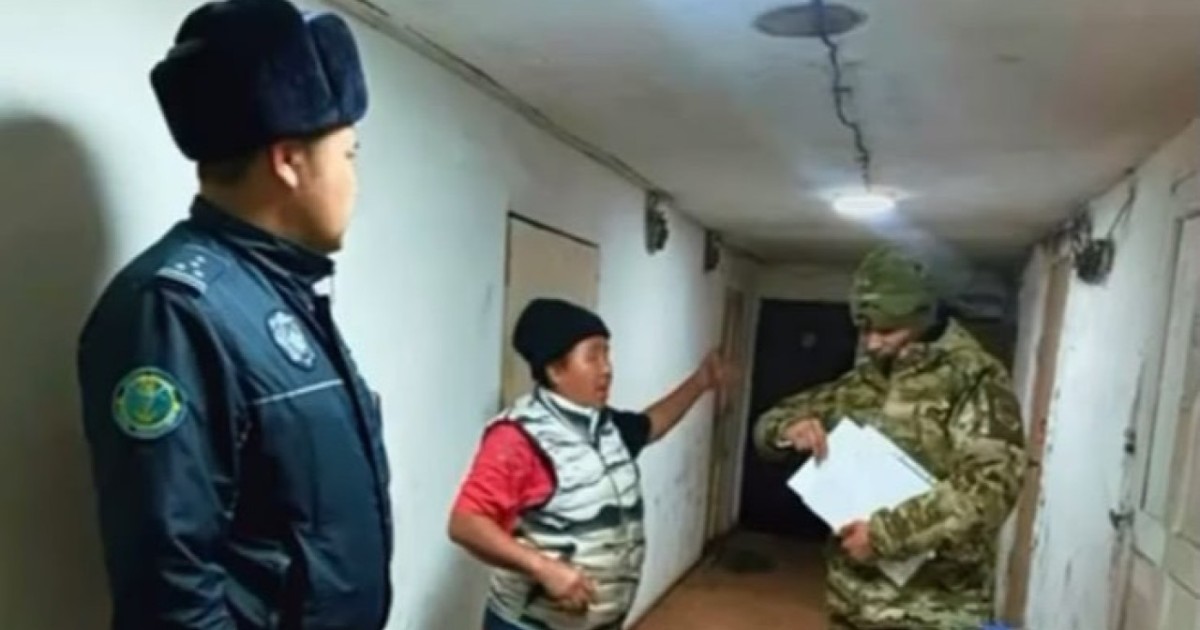 Астаналық құтқарушылар тұрғындарға өрт қауіпсіздігін ескертті