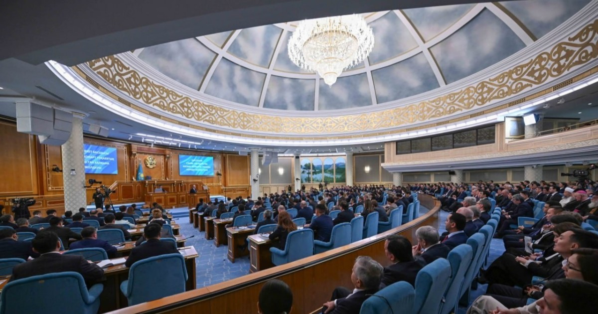 Президент өңірлерде сабақтас өндірістерді және технологиялық кәсіпкерлікті дамытуды ұсынды