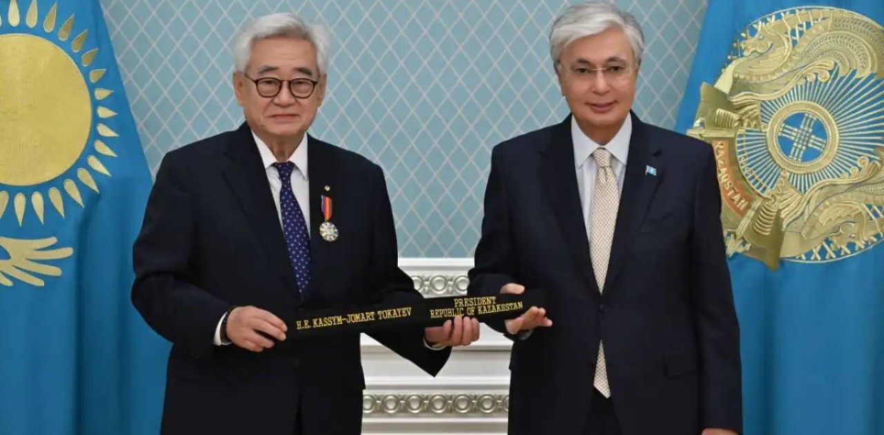 Қасым-Жомарт Тоқаев Чунгвон Чоуды ІІ дәрежелі «Достық» орденімен марапаттады