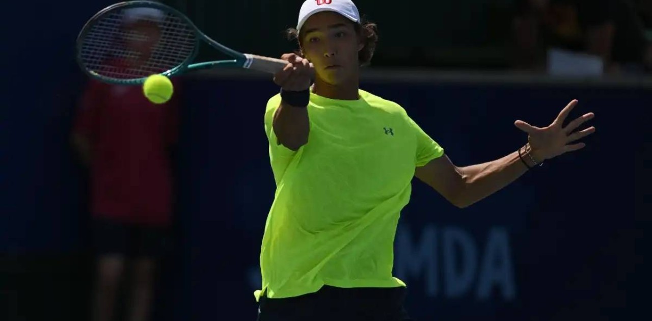 Президент кубогы: Әмір Омарханов жартылай финалға жолдама алды