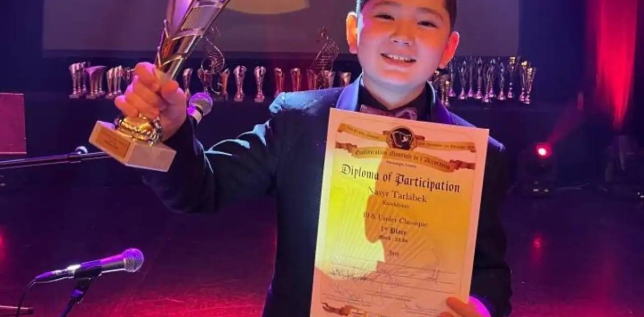 Қазақстандық жас өнерпаз Францияда өткен байқауда бірінші орын иеленді