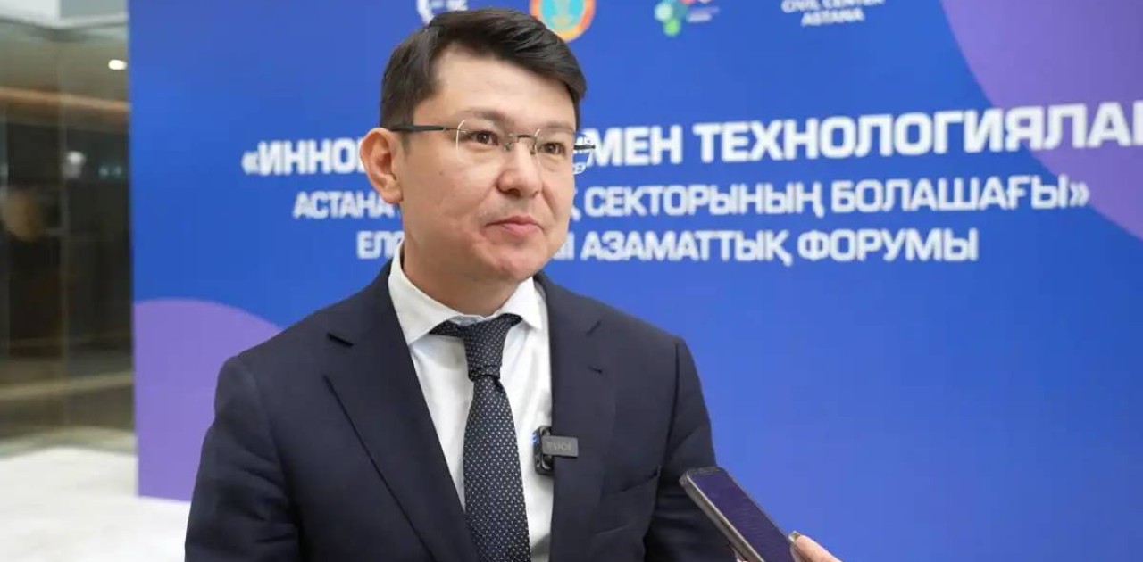 «Кез келген сұраққа жауап береді»: Қазақстанда ақылды роботтар қолданысқа енгізіледі