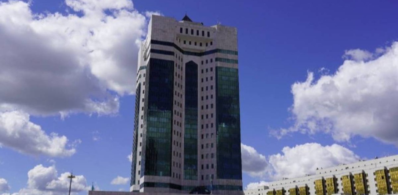 Үкімет халықты дәрі-дәрмекпен қамтамасыз ету жайын талқылайды