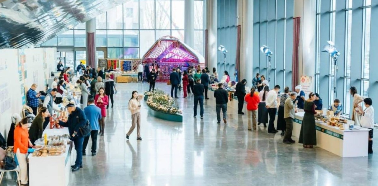 «Бір ауыл – бір өнім»: Астанада ауыл кәсіпкерлерінің көрмесі өтіп жатыр
