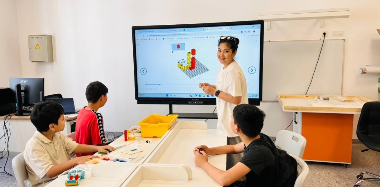 «Келешек мектептері»: астаналық №109 мектеп оқушылардың білімін қалай шыңдайды