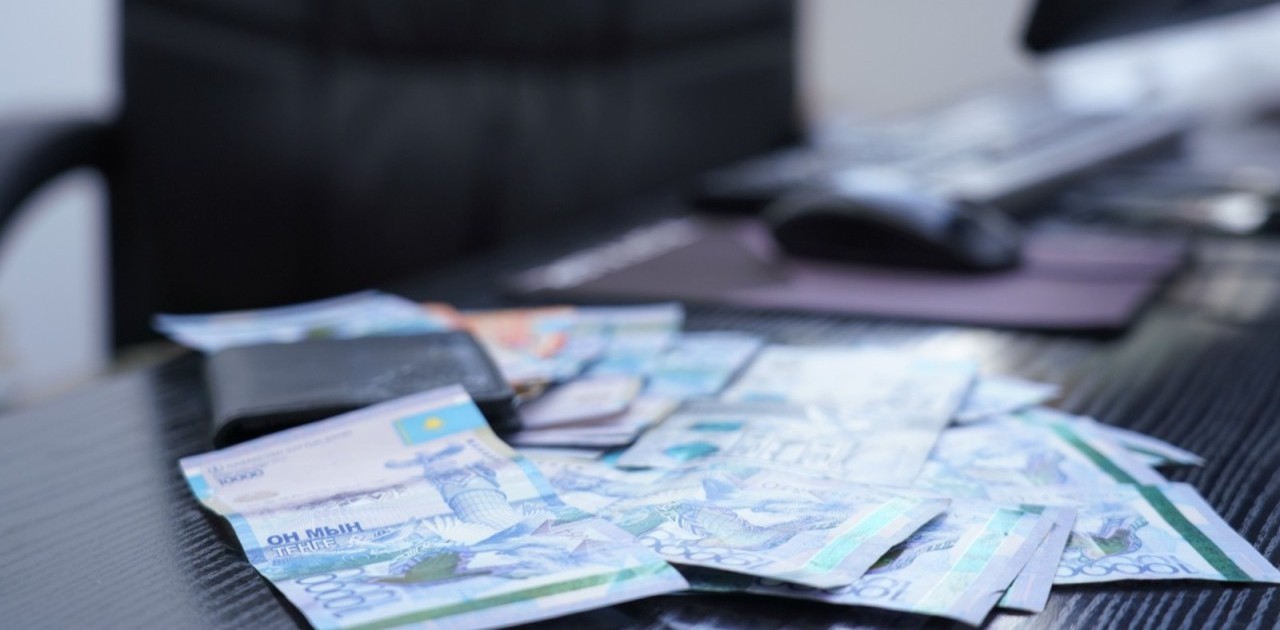 Астанада салықтан жалтарған жеке сот орындаушыларынан 40 млн теңгеге жуық ақша өндірілді
