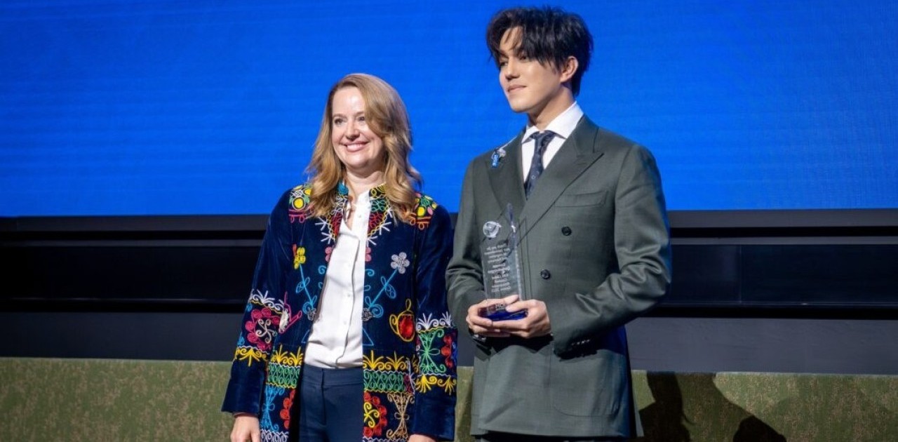 Димаш Құдайберген БҰҰ-ның көші-қон ісінің дүниежүзілік Ізгілік Елшісі болып тағайындалды