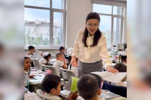 Астанада «Ұстазыңды құттықта» челленджі басталды