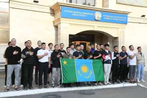 Күзгі әскерге шақыру: елордалықтардың алғашқы легі шекараға қызмет етуге аттанды