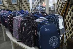 «Мектепке жол»: елордадағы Достық үйінде қалалық ҚХА дәстүрлі қайырымдылық акциясын өткізді