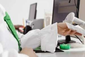 40 млн теңге залал келтірген: Астанада ХҚКО қызметкері 2 жылға сотталды