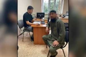 Ақтөбеде мешіт ішінде қызға тиіскен ер адам жауапқа тартылды