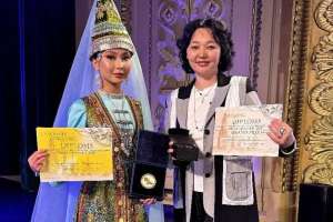 «Гүлдер» ансамблінің солисі халықаралық байқаудың жеңімпазы атанды