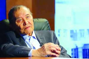 «Әдебиеттің әкіміне» айналған Әкім Тарази