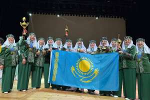 Астаналық биші әжелер тобы Өзбекстанда топ жарды