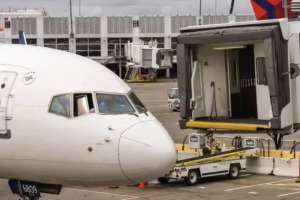 АҚШ-та тағы да жолаушылар ұшағы соқтығысты (ВИДЕО)