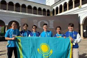 Оқушылар информатикадан халықаралық олимпиадада төрт медаль иеленді