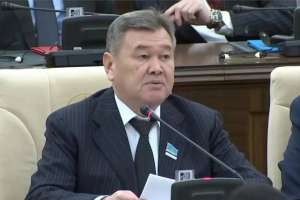 «Арал теңізін емес, көрші елдің көлін толтырып жатырмыз»: депутат Арал мәселесін көтерді