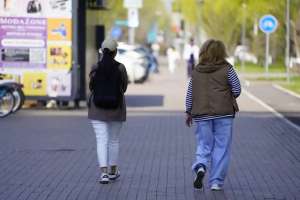 Қазақстандықтар тәулігіне 13 сағатын жеке күтімге жұмсайды