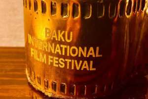 «Бауырына салу» фильмі Бакуде бас жүлде алды