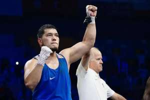 Айбек Оралбай еш қиындықсыз келесі айналымға шықты