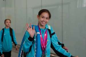 Көркем гимнастикадан жасөспірімдер арасындағы тұңғыш әлем чемпионы Ақмарал Ерекешева елордаға оралды