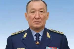 Президент Қорғаныс министрін тағайындады