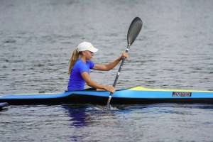 Каноэ мен байдаркада ескек есуден 50-ге жуық жасөспірім Астана қаласының чемпионатында сынға түсті