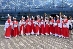 Астаналық биші әжелер тобы Қырғызстанда топ жарды