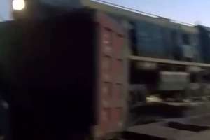 Түркістан облысында тепловоз жүк көлігіне соғылды (ВИДЕО)