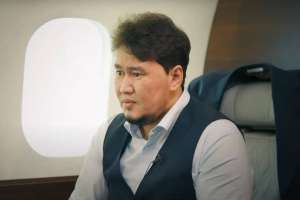 «Үш рет кездесіп, үйлендім»: Жахан Отарғалиев үшінші некесі туралы бар шындықты айтып берді