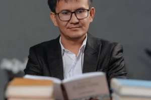 «Жуық арада түзеледі деп ойламаймын»: танымал ұстаз Аятжан Ахметжан балалар арасындағы қатігездік туралы айтты