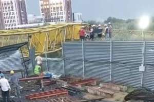 Елордада құрылыс алаңында кран құлап, бір жұмысшы қаза тапты