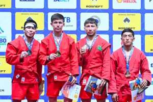 Ұландық құрлықтық чемпионатта жауынгерлік самбодан күміс жүлдегер атанды